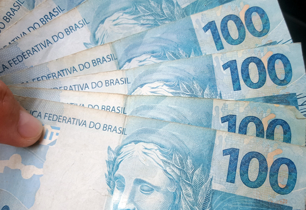 BA: Estado antecipa pagamento de aposentados e pensionistas