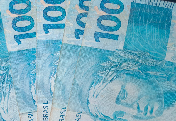 Inadimplência abre o ano em desaceleração, com crescimento de 2,42% no mês de janeiro