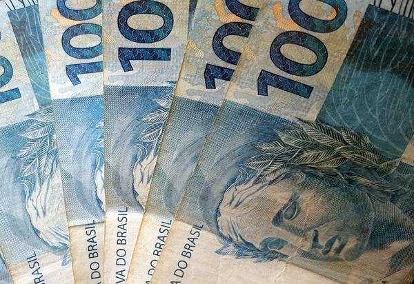 Pesquisa: Inadimplentes levam mais de um ano para limpar o nome