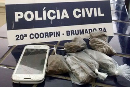 Brumado: mulher que portava drogas no sutiã e calcinha é detida pela polícia