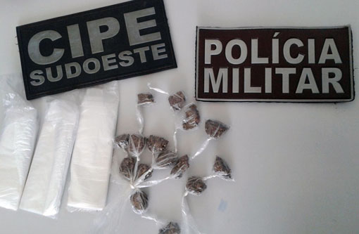 Mulher que reside em Brumado foi presa em Tanhaçu por tráfico de drogas