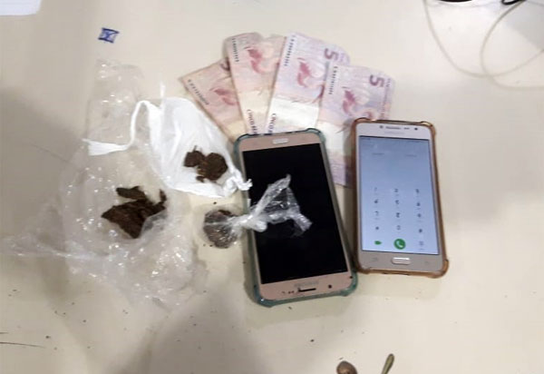 Brumado: duas mulheres são detidas por porte de droga na Urbis 2