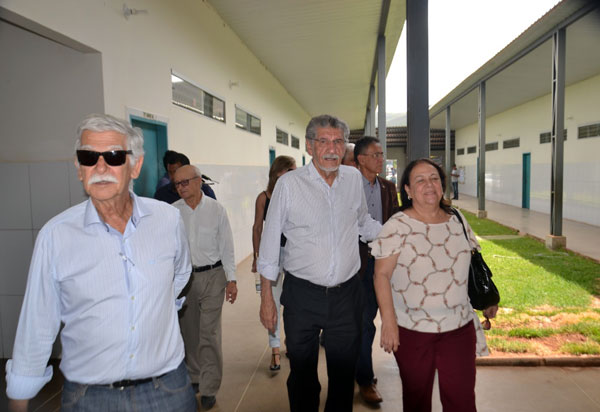 Em visita às Escolas em Tempo Integral, prefeitos de Conquista e Tanhaçu fazem exaltação à Educação de Brumado 