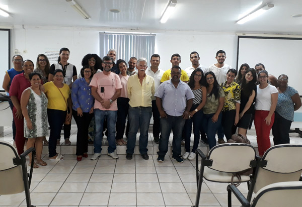 Brumado: prefeito Eduardo Vasconcelos se reuniu com os Bolsistas do PAEES