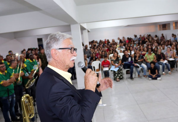 Brumado: Inauguração da ampliação da Escola Clarice Morais é marcada por emoção e reconhecimento de pais e alunos 