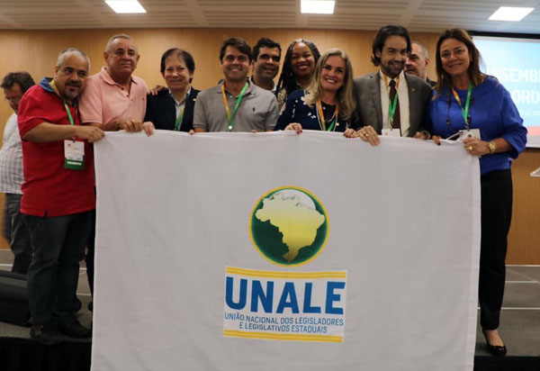 Ivana Bastos é eleita presidente da Unale