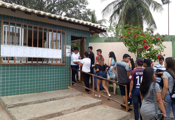 A 6 dias do Enem, 1,2 milhão de inscritos não sabem local da prova