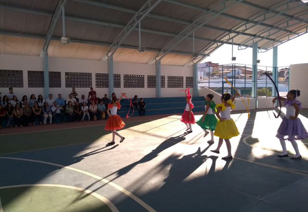 Secretaria da Educação entrega ampliação e reforma de escolas em Caetité e Caculé