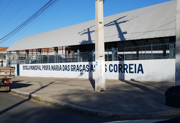 Brumado: escola Graças Assis está sem água; direção alega que já informou a Embasa, mas problema não foi resolvido