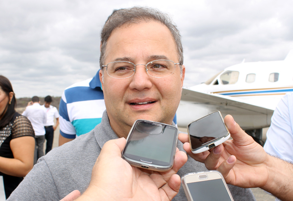 Secretário de Saúde da Bahia solicita a população de Vitória da Conquista que mantenha isolamento social 