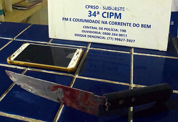 Brumado: Homem é preso meia hora após tentar esfaquear casal