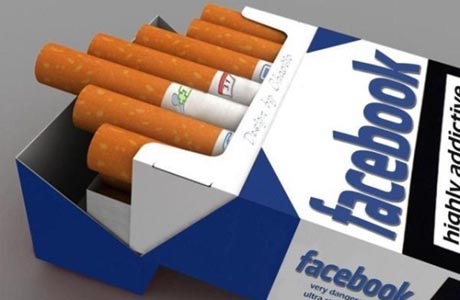 FACEBOOK É MAIS TENTADOR DO QUE SEXO E CIGARRO