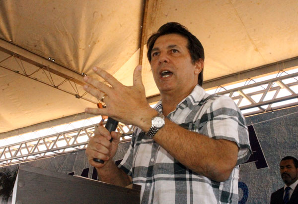 Solenidade marca o lançamento da 'Pedra Fundamental do Curso de Medicina' em Brumado