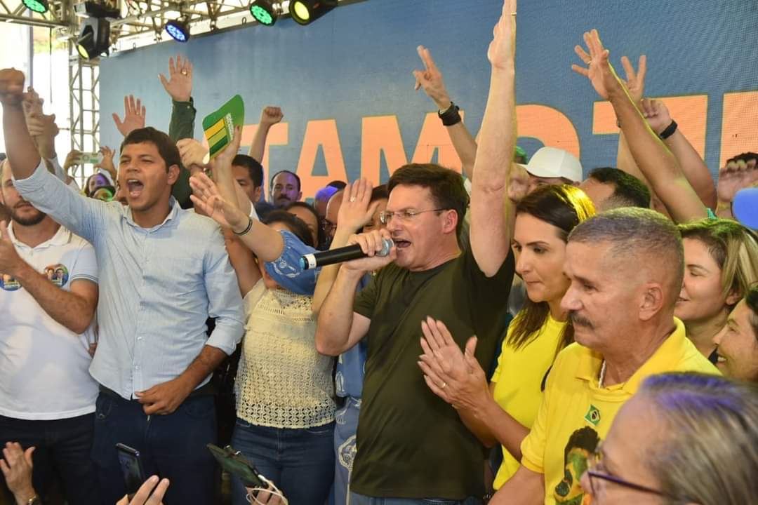 “Chegou o momento de libertar nossa Bahia”, diz Roma em convenção do PL