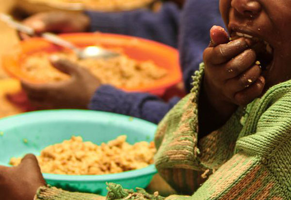 Fome cai no Brasil em dez anos, aponta relatório da ONU
