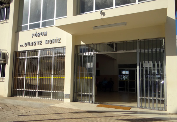 Brumado: Mulher acusada de matar o companheiro no Bairro Urbis II é julgada e absolvida