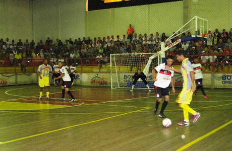 Começa nesta sexta o Campeonato Brumadense de Futsal 2013