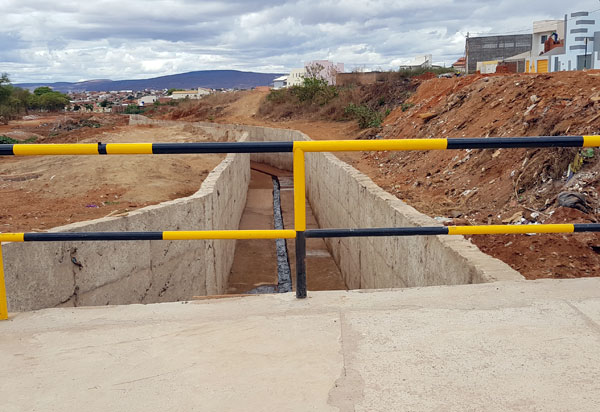 Brumado: Galeria em construção no Riacho do Bufão trará benefícios para a região dos bairros Santa Tereza, Olhos D'água e adjacências