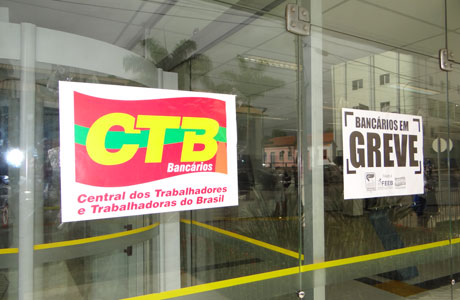 Greve: Bancários e Fenaban irão negociar nesta quinta-feira, 10
