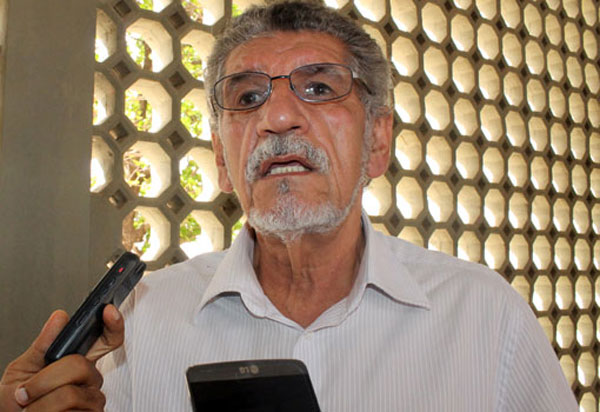 Conquista: Prefeito Herzem Gusmão recebe alta da UTI