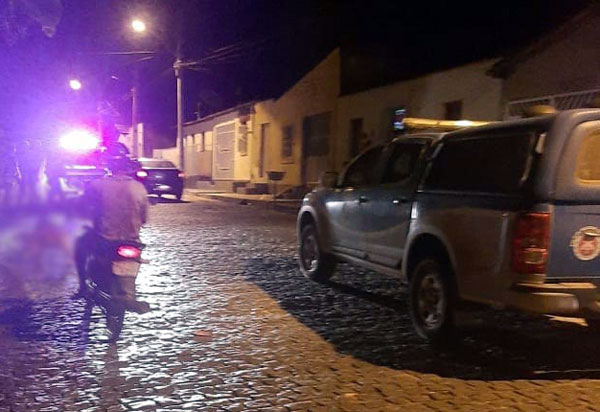 Brumado: Homem é morto a tiros na Rua Virgílio Ataíde