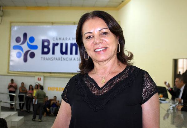 Brumado: vereadora Ilka abreu apresentará PL para prorrogação por até 90 dias do vencimento da cota única ou parcelas IPTU de 2020