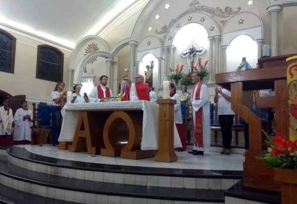 Sacramento da Iniciação Cristã é realizado em Brumado