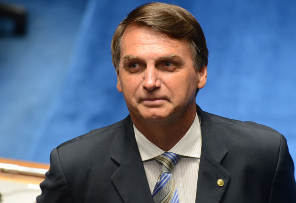 Denúncia por racismo contra Jair Bolsonaro será julgada nesta terça (28)