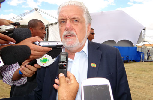 Jaques Wagner convoca reunião ministerial para balanço das ações do governo 
