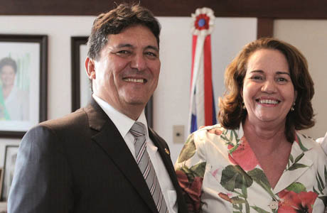 ANIVERSÁRIO: JOÃO BONFIM PARABENIZA MORTUGABA