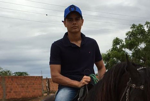 Brumadense João Pedro Matos é aprovado para o Curso de Agronomia da UFPB