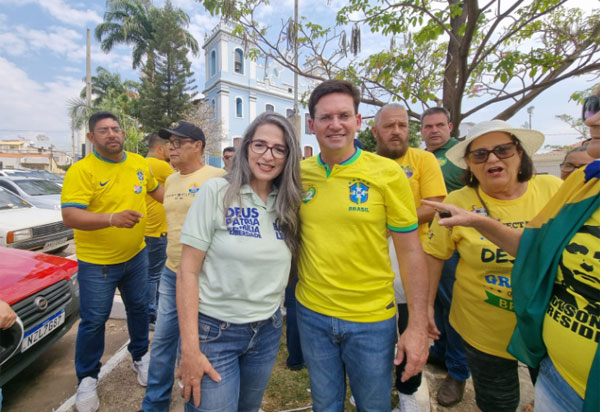 João Roma (PL) e Dra. Raissa Soares visitaram Brumado em ato político