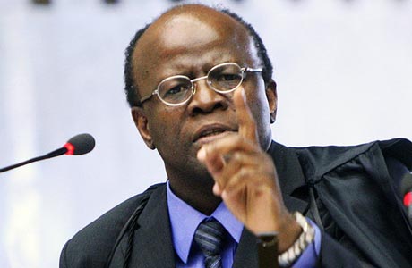 Barbosa: juízes não aplicam leis por medo de ficar sem promoção