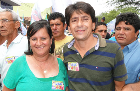 ARACATU: SÉRGIO MAIA INAUGURA COMITÊ DE CAMPANHA