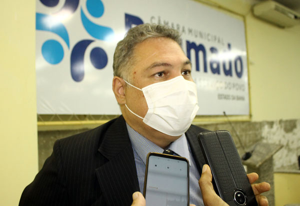 Brumado: Presidente do Legislativo explica próximos passos do processo que pode levar a cassação do prefeito Eduardo Vasconcelos