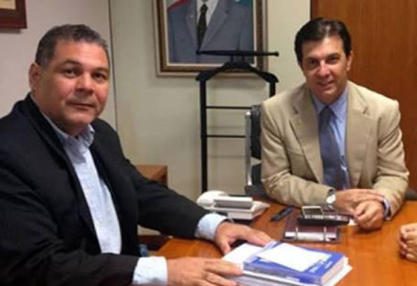 Brumado: vereador Léo Vasconcelos e deputado Arthur Maia viabilizam recursos para continuidade de obras de asfaltamento na região de Ubiraçaba