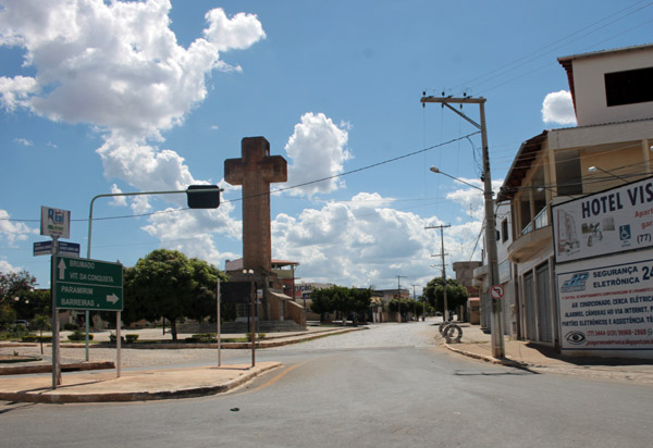 Empresário diz que serviço funerário será gratuito para primeiro sepultamento em novo cemitério de Livramento
