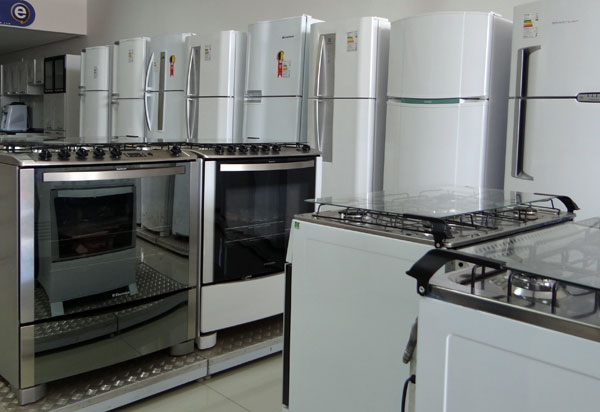 Vendas no comércio crescem 10,1% no primeiro semestre, diz Serasa