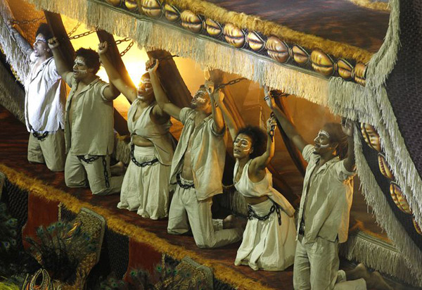 Mancha Verde vence o carnaval de São Paulo