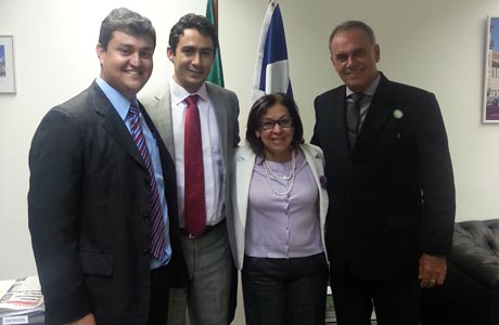 AGUIBERTO, MÁRCIO E CASTILHO VISITAM LÍDICE DA MATA