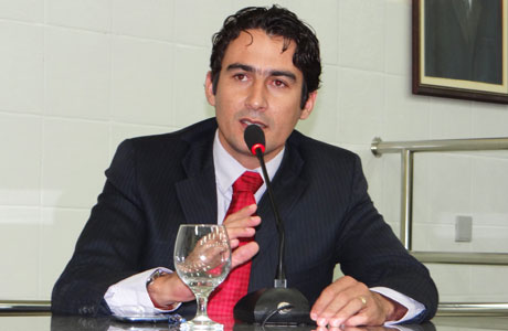 MÁRCIO PEDE A REESTRUTURAÇÃO DA GUARDA MUNICIPAL