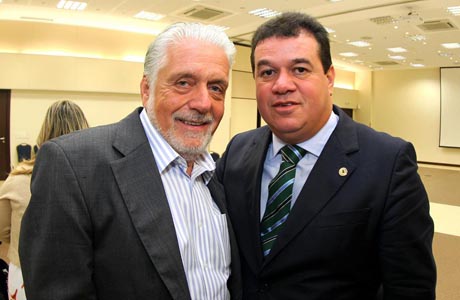 MARQUINHO PEDE A WAGNER AUDIÊNCIA COM PREFEITOS