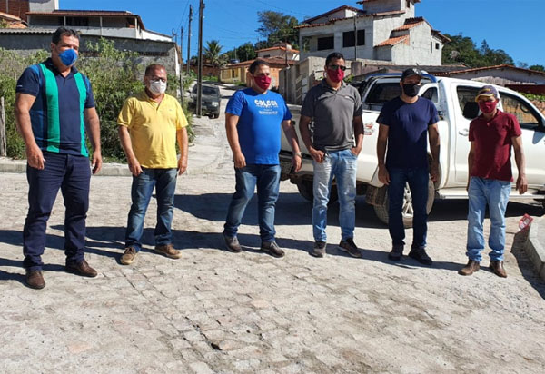 Deputado Marquinho Viana visita diversas obras em Ibicoara