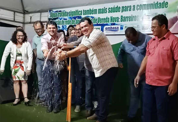 Deputado Marquinho Viana inaugura sistema de abastecimento de água em Planalto