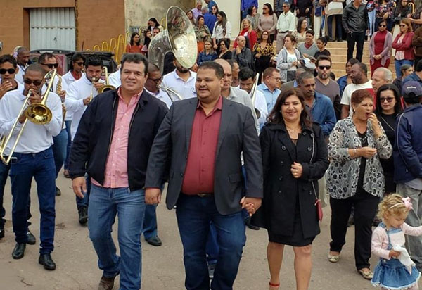 Deputado Marquinho Viana participa dos festejos dos 57 anos de emancipação política de Ibicoara