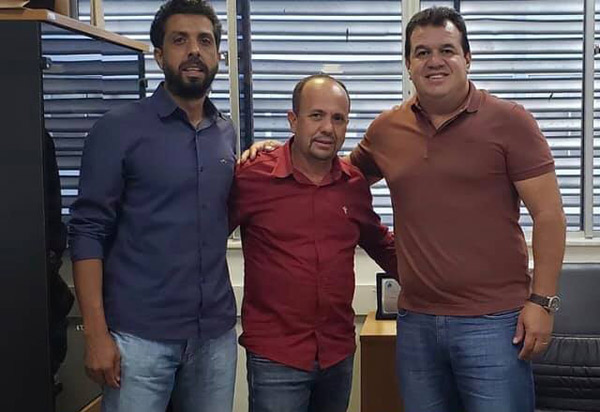 Deputado Marquinho Viana recebe demandas do vereador Jânio para Boninal