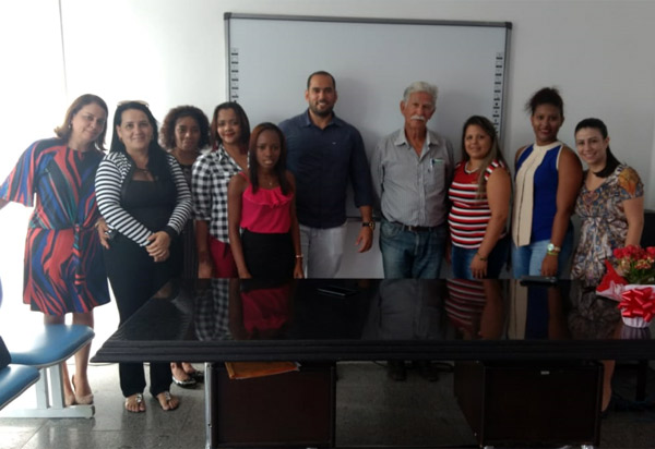 Médicas cubanas se despendem de Brumado e recebem o agradecimento da gestão municipal 