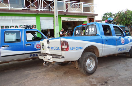 BRUMADO: BANDIDOS ASSALTAM MAIS UM MERCADINHO