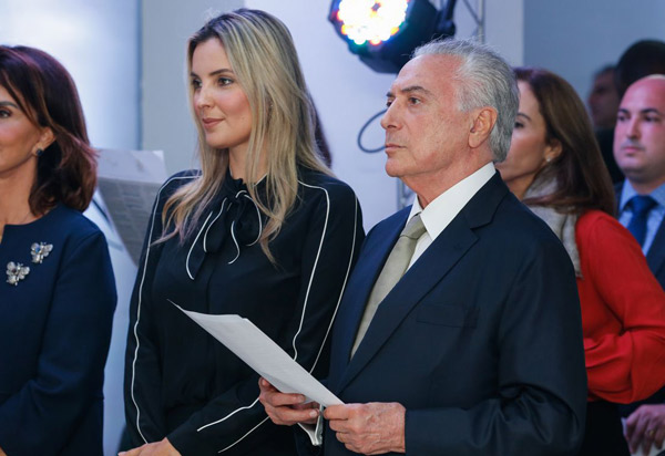 O Brasil está dividido e deve se unir após eleição, diz Temer 