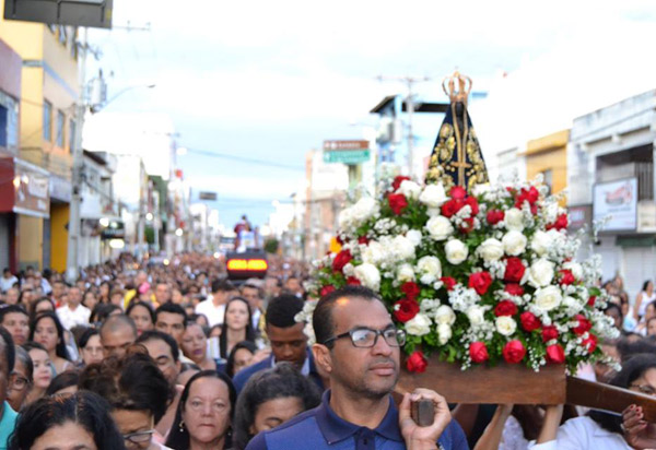 Fiéis celebraram Nossa Senhora Aparecida em Brumado